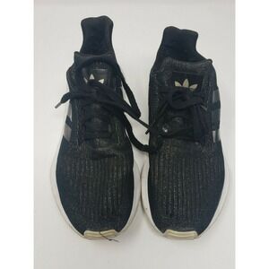 Adidas‎ women Swift Run Sneakers Size 8.5